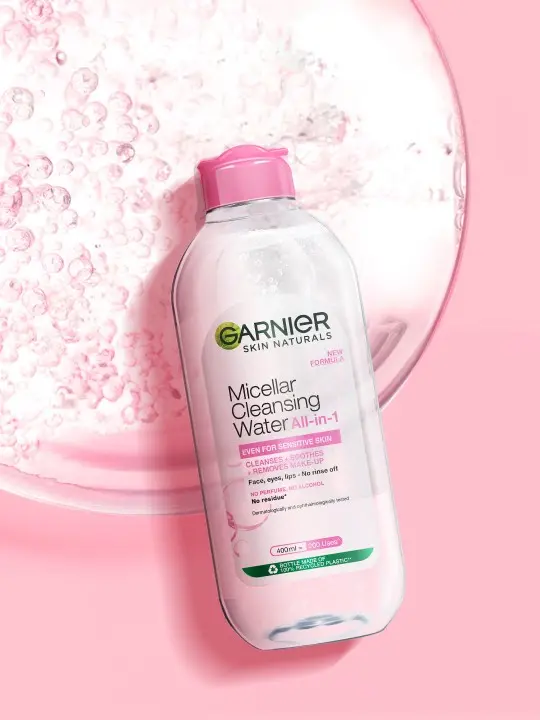 b0210262-c79e-4adc-b5cd-05752e99f2751712558868524-Garnier-Skin-Naturals-Micellar-Cleansing-Water-400-ml--Pink--3.webp