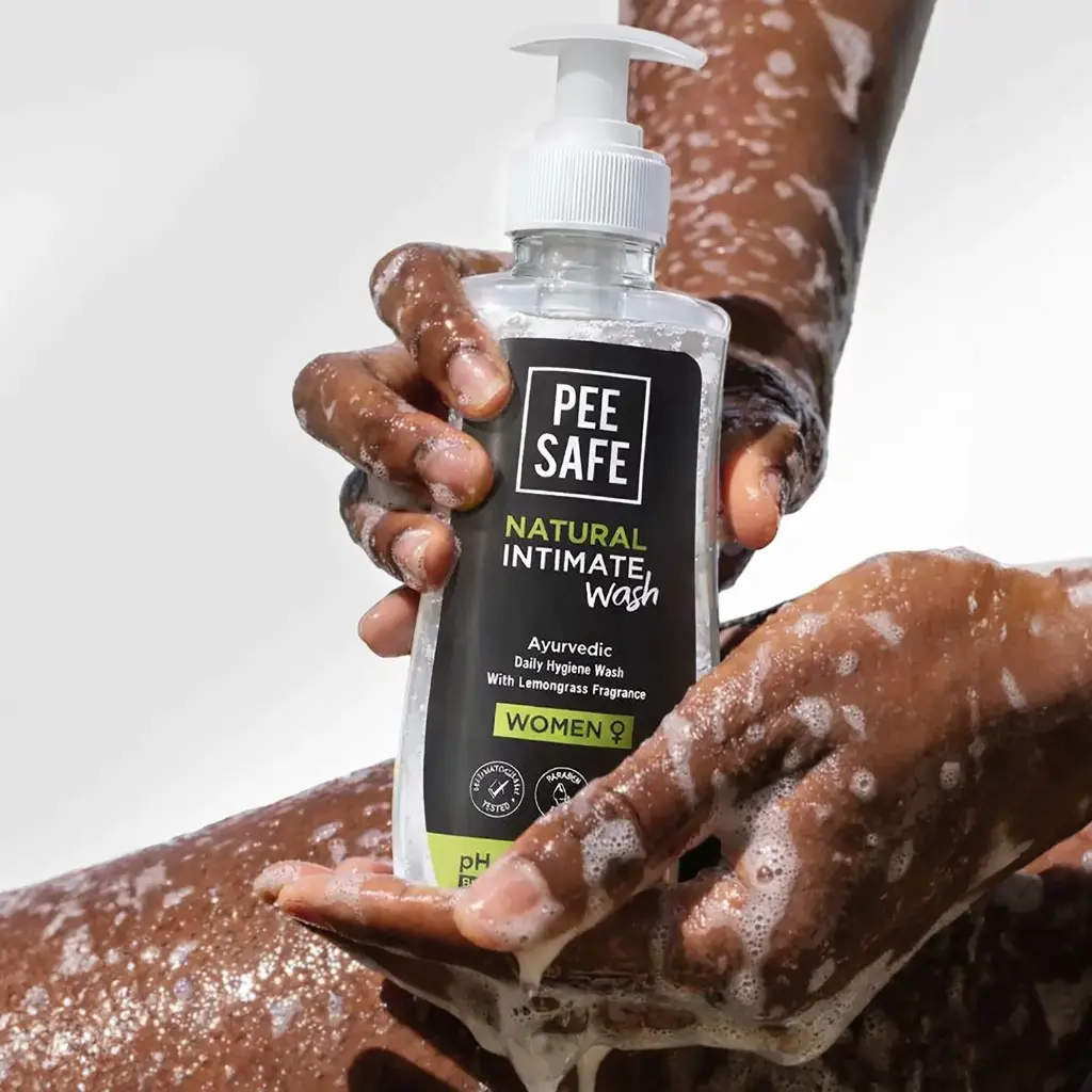 Peesafe Daily Natural Intimate Wash For Women (200 ML)